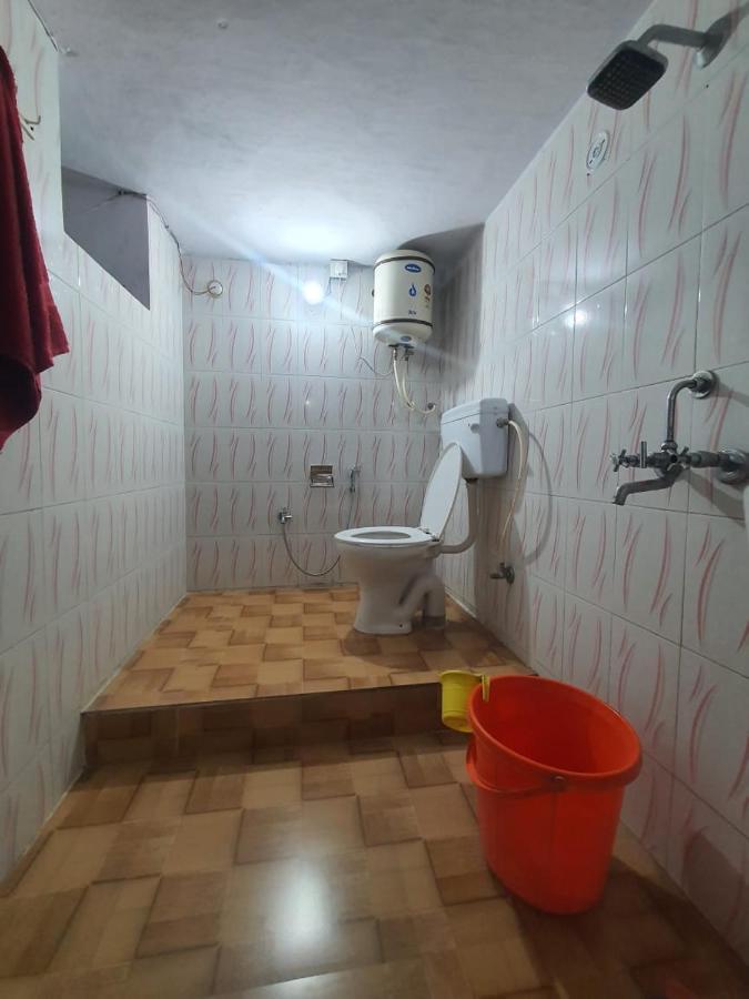 Utsav Riverbank Homestay Haldwāni Esterno foto