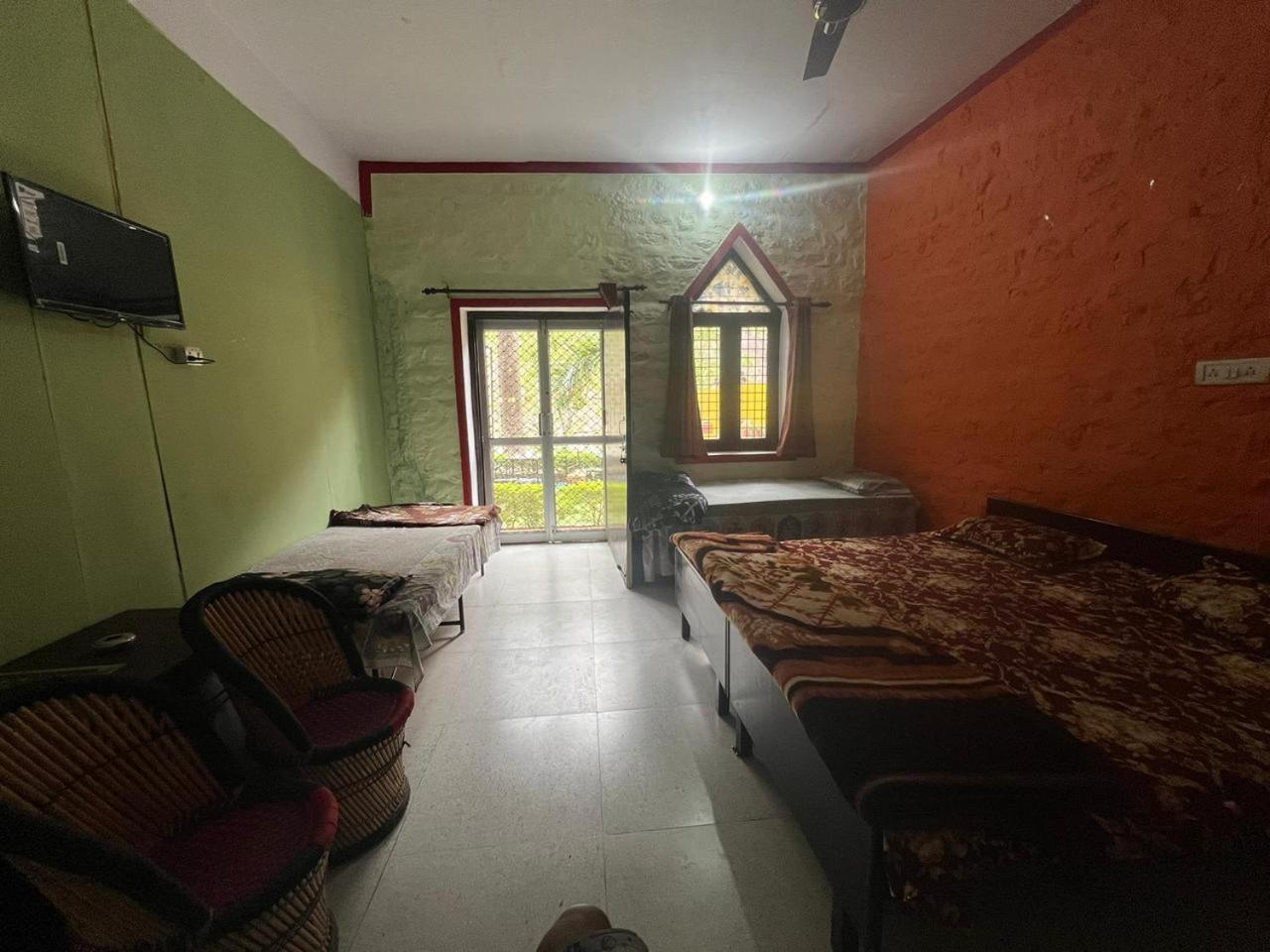 Utsav Riverbank Homestay Haldwāni Esterno foto