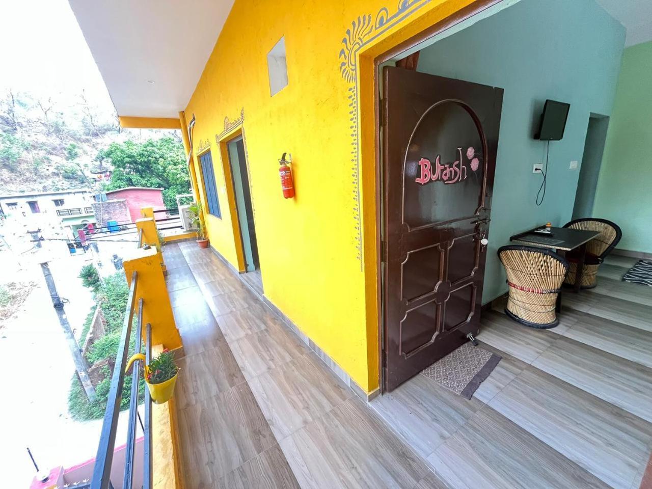 Utsav Riverbank Homestay Haldwāni Esterno foto